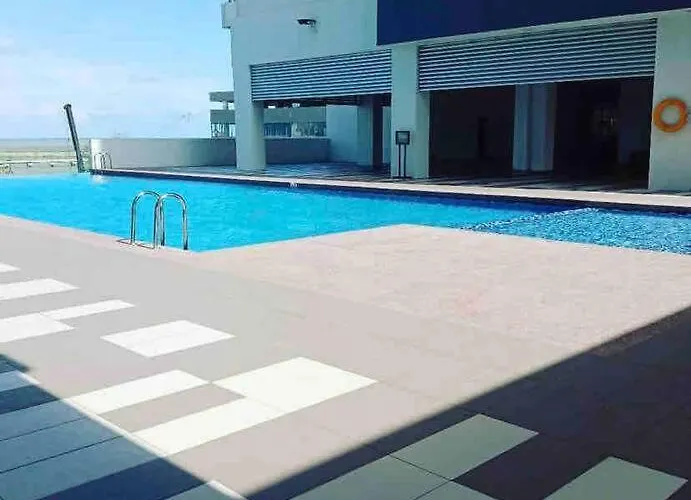 Orked Vanda, 3 Bedroom Apartment, Seaview Netflixwifiyoutube